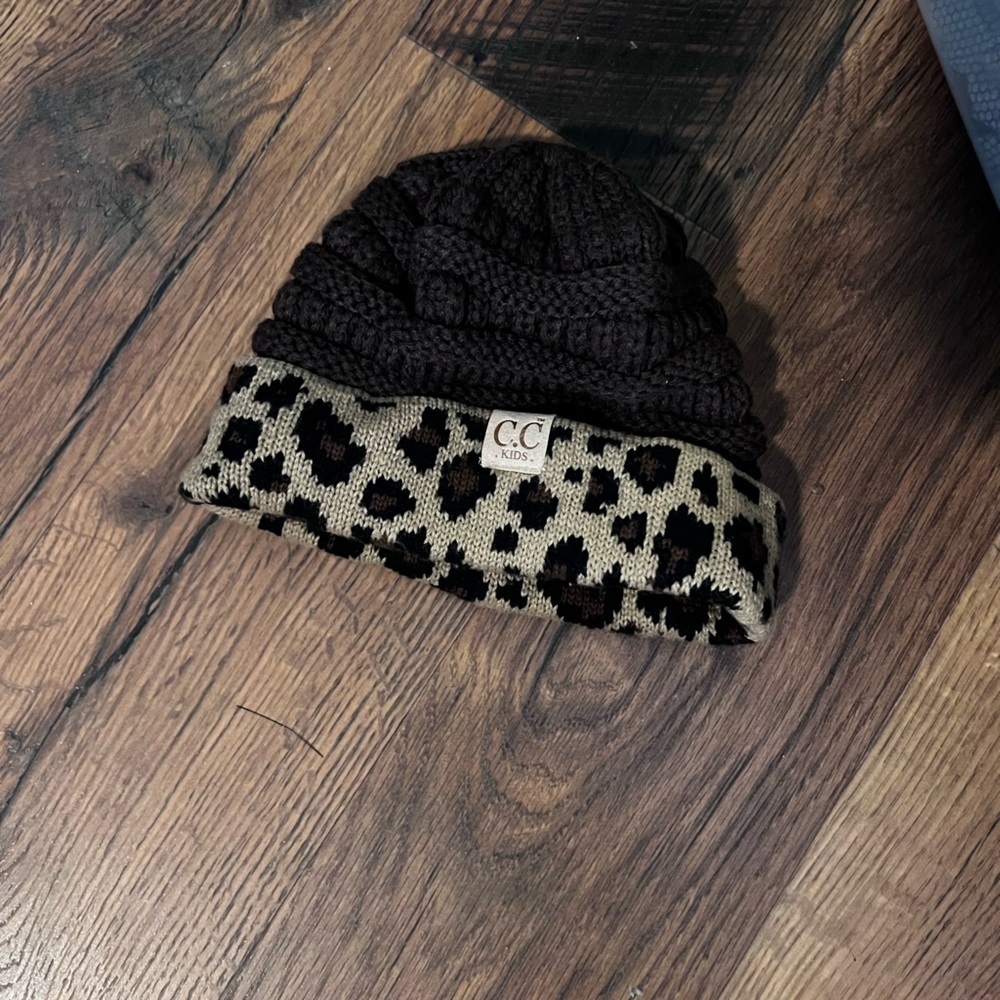 Hat​​​​